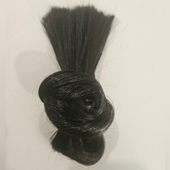 NEW Black Women's Hair Bun Extension Clip Seamless Low Knot - Picture 2 of 7